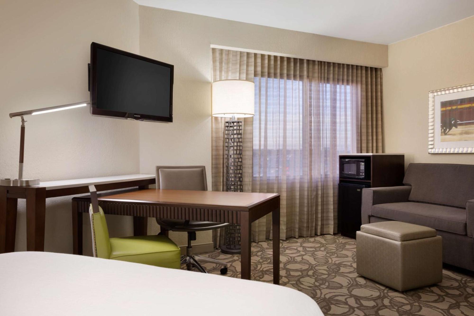 Embassy Suites San Antonio Airport Eksteriør billede